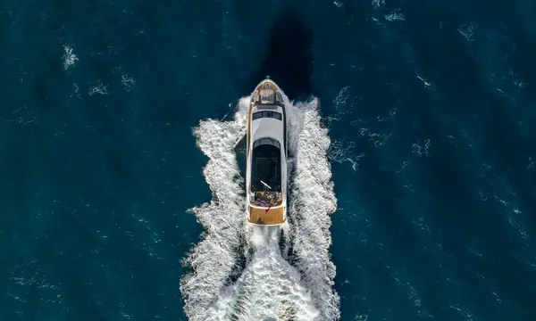 Official Fraser image of Sunseeker AURELIUS