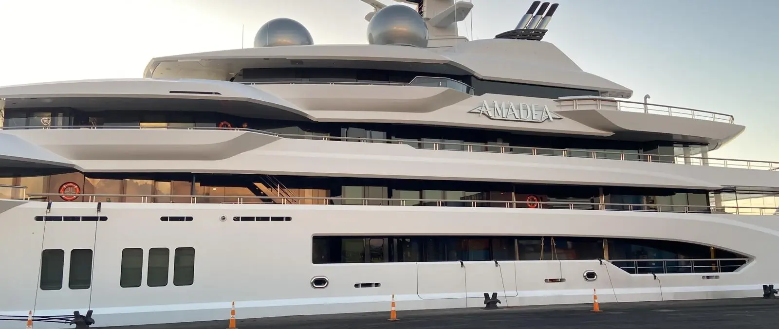 Superyachts in Wartime — Amadea