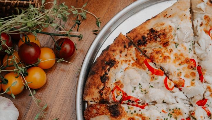 Harbor & Hearth rooftop dining — official Four Seasons Baltimore photograph