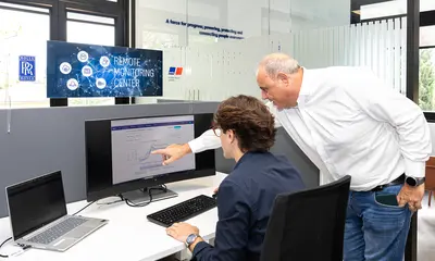 Rolls-Royce Opens mtu Remote Monitoring Centre for Yacht Systems