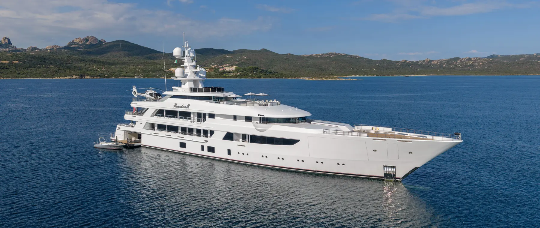 Feadship BOARDWALK V Cut by €14m to €135m