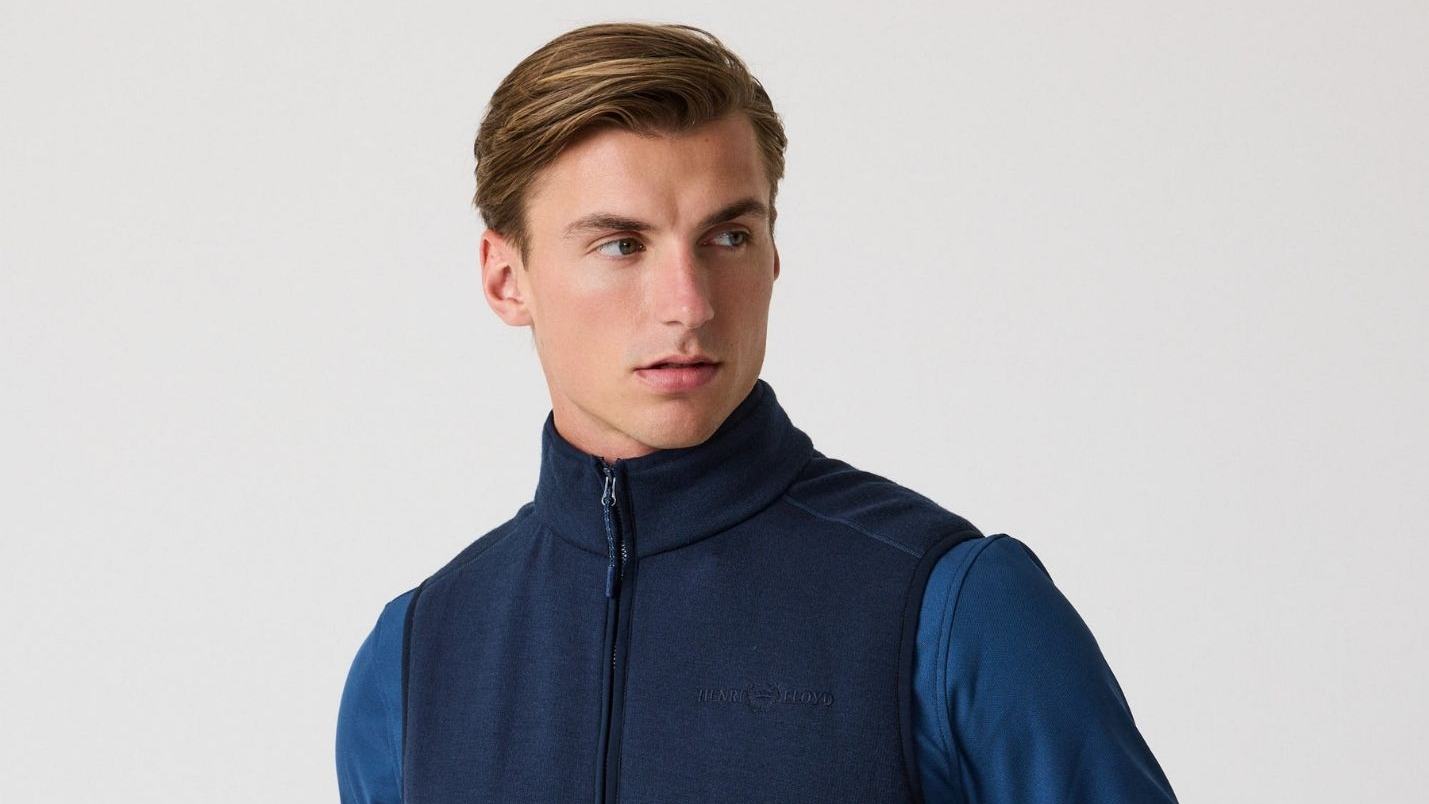 SYG Lifestyle 15114 — Henri-Lloyd Adds AirWool and Merino 160 to the Marina Wardrobe — official source photograph