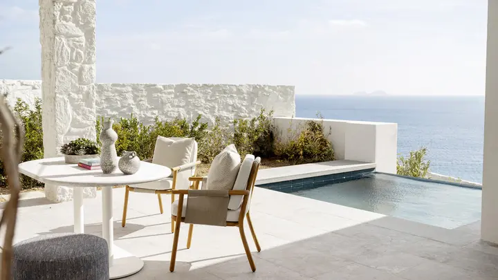 Four Seasons Hotel Mykonos at Kalo Livadi Bay