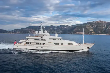 TAMTEEN - Damen Yachting official image
