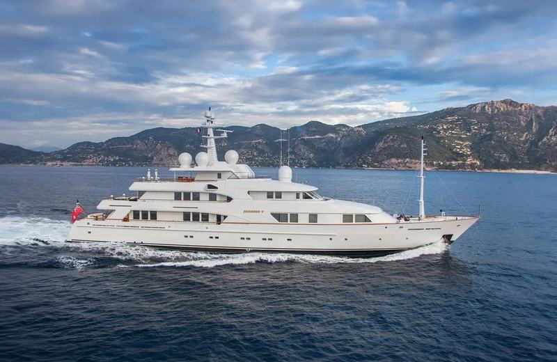 TAMTEEN - Damen Yachting official image