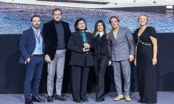 Tankoa T55 Sportiva LOEWE Wins Exterior Design Award — official source image