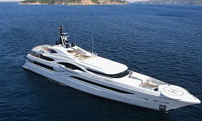 QUANTUM OF SOLACE | Turquoise Yachts official image