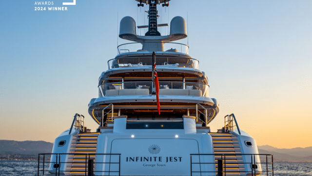 INFINITE JEST