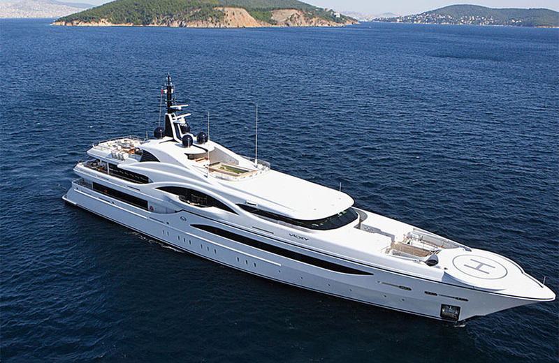 QUANTUM OF SOLACE | Turquoise Yachts official image