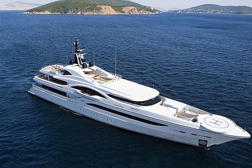 QUANTUM OF SOLACE | Turquoise Yachts official image