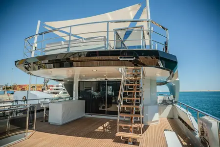 V — AvA Yachts Kando 85 — 04