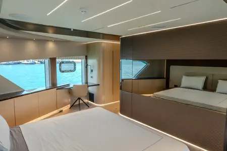 V — AvA Yachts Kando 85 — 12