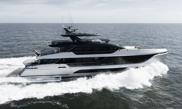 Van der Valk's 39.92m Shine Reveals the Engineering of Custom Yachts — source image