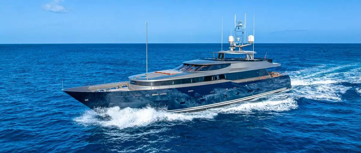 40m Alloy Yachts VESPER Joins Market at €10.9 Million — source image