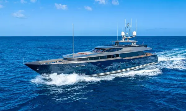 40m Alloy Yachts VESPER Joins Market at €10.9 Million — source image
