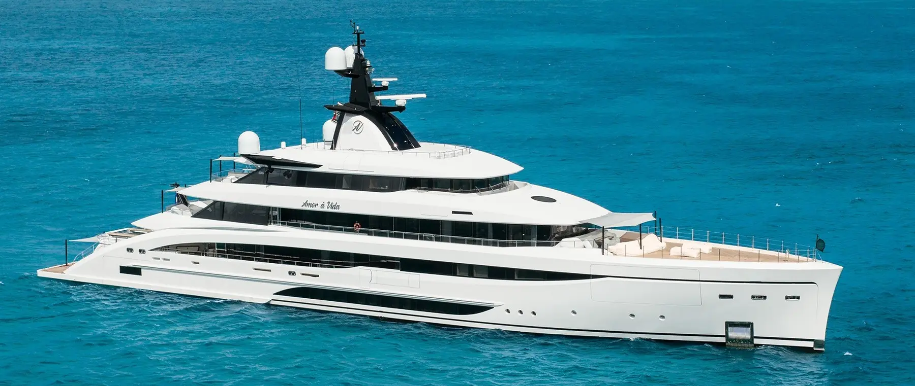 Videoworks Details Digital Systems Aboard 67.5m AMOR À VIDA — source image