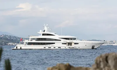 VOLPINI 2 - Damen Yachting official image