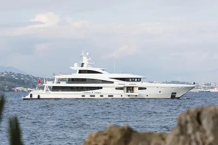 VOLPINI 2 - Damen Yachting official image