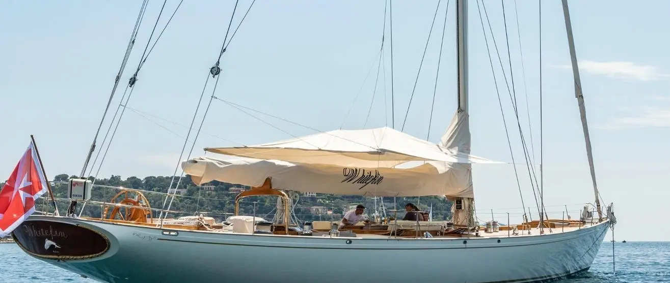 27.4m Classic Sailing Yacht WHITEFIN Cut to €2.65m — source image