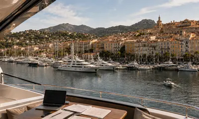 Who controls the yacht