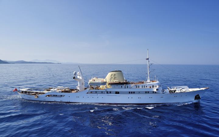 Christina O - File:Yacht CHRISTINA O.jpg
