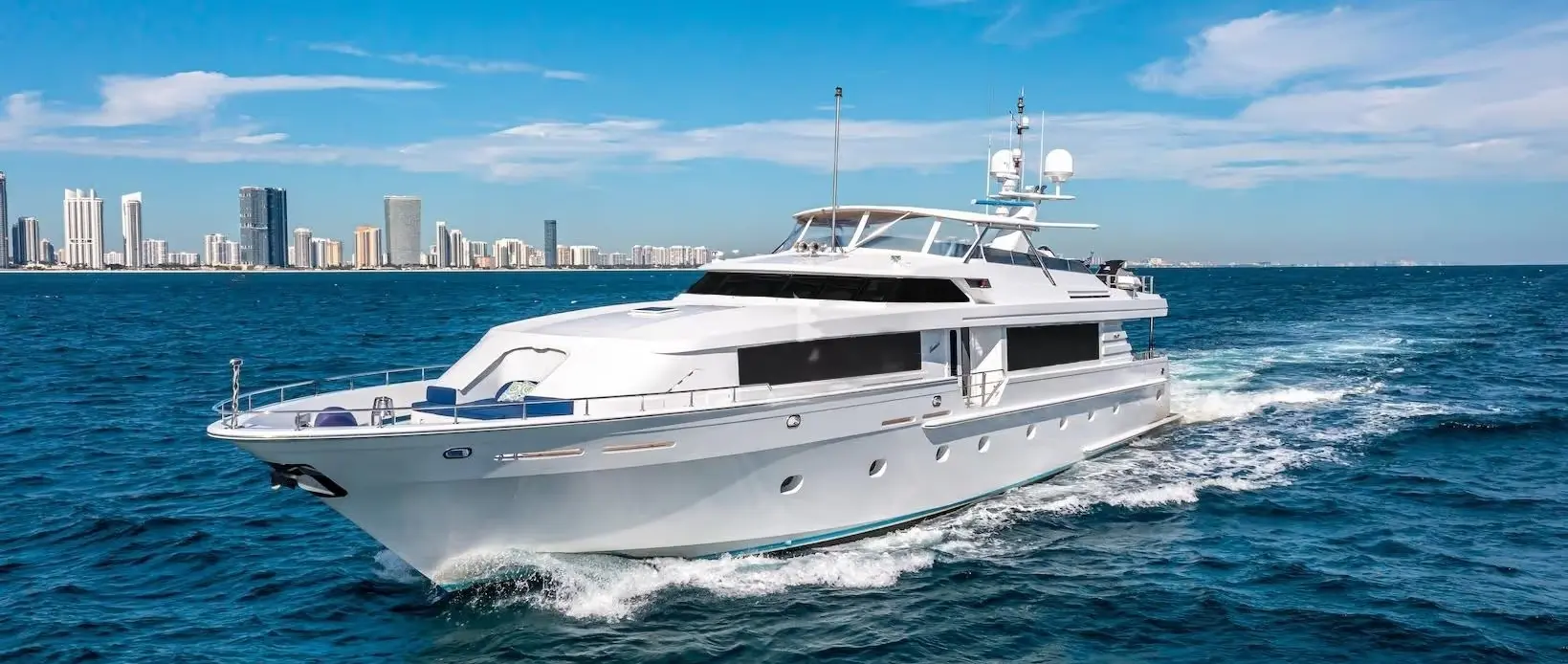 36m Intermarine XOXO Reveals New Photos for Caribbean Charter — source image