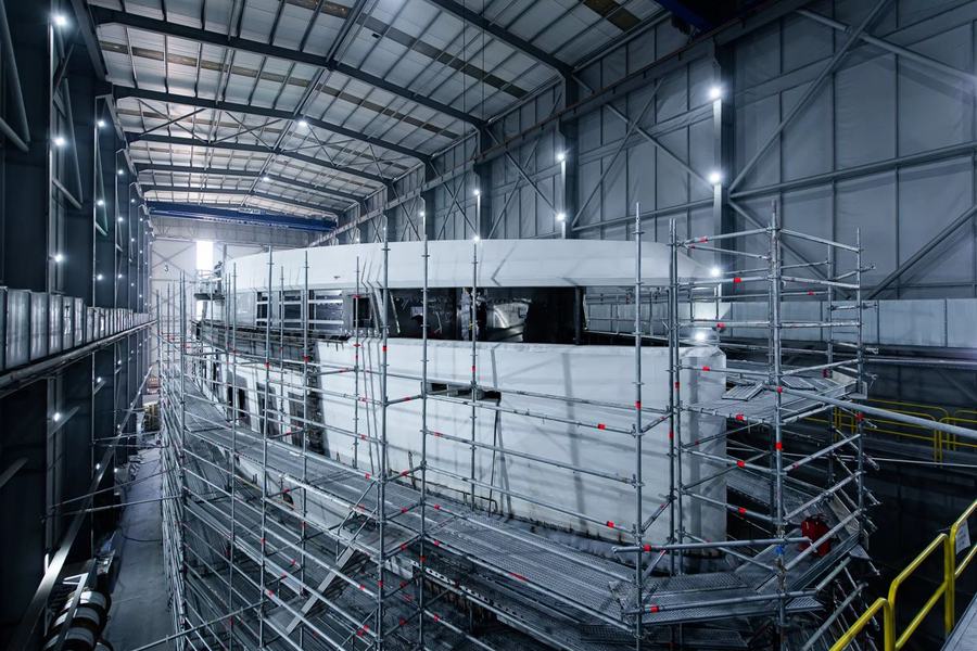 Xplorer 6002 under construction - official Damen Yachting image