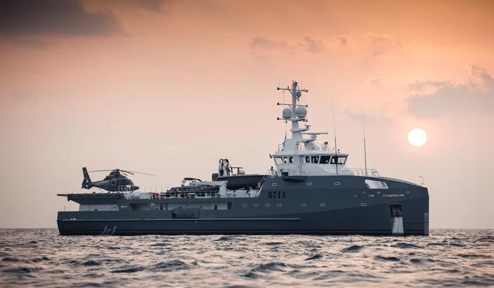 Yacht Support 6711