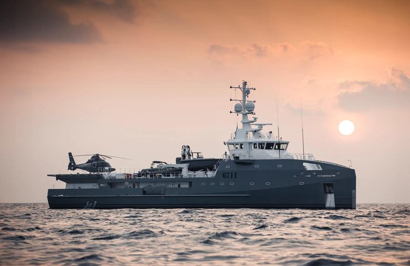 Yacht Support 6711 - Damen Yachting official image